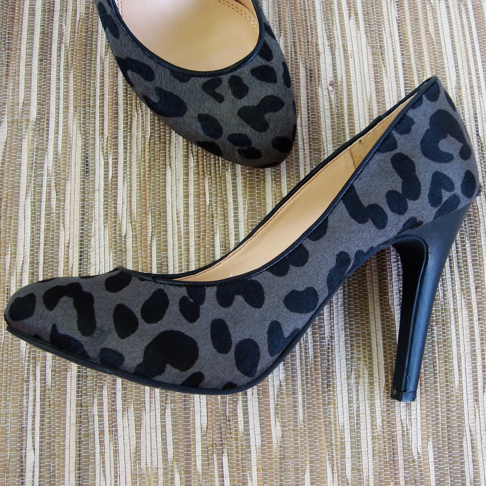 Jessica Simpson Fur Heels Animal Print Pumps sz 7